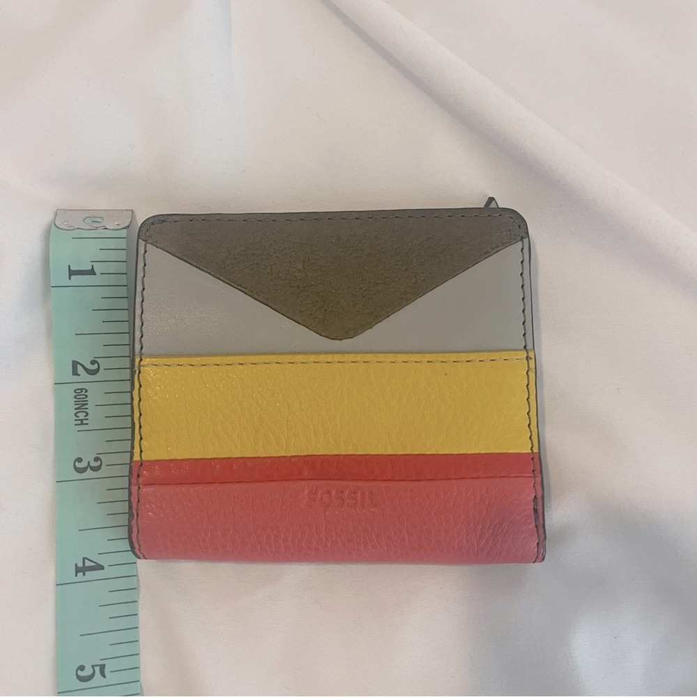 Fossil Multi Color Wallet - Picture 4 of 8
